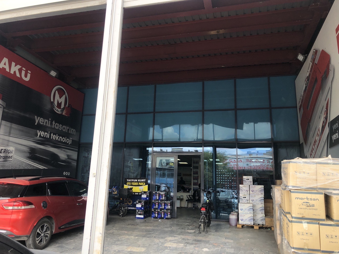 Tayfun Kurt Otomotiv Yedek Parça fotoğrafı